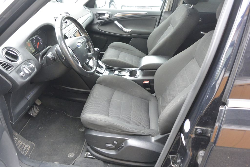 Ford S-MAX MPV 2,2 l 147 kw