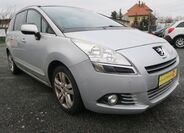 Peugeot 5008 MPV 2,0 l 120 kw
