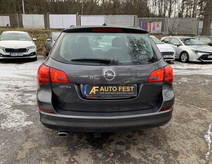 Opel Astra 7