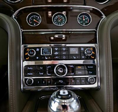 Bentley Mulsanne 19