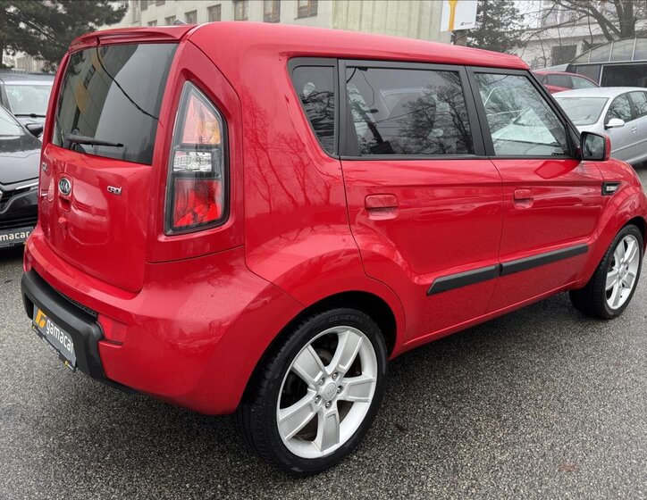 KIA Soul Hatchback 1,6 l 94 kw