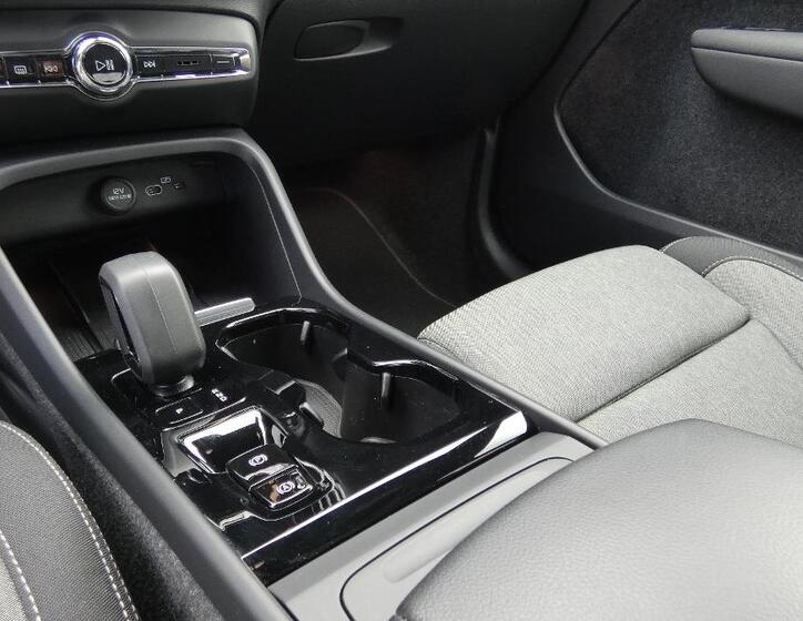 Volvo XC40 6