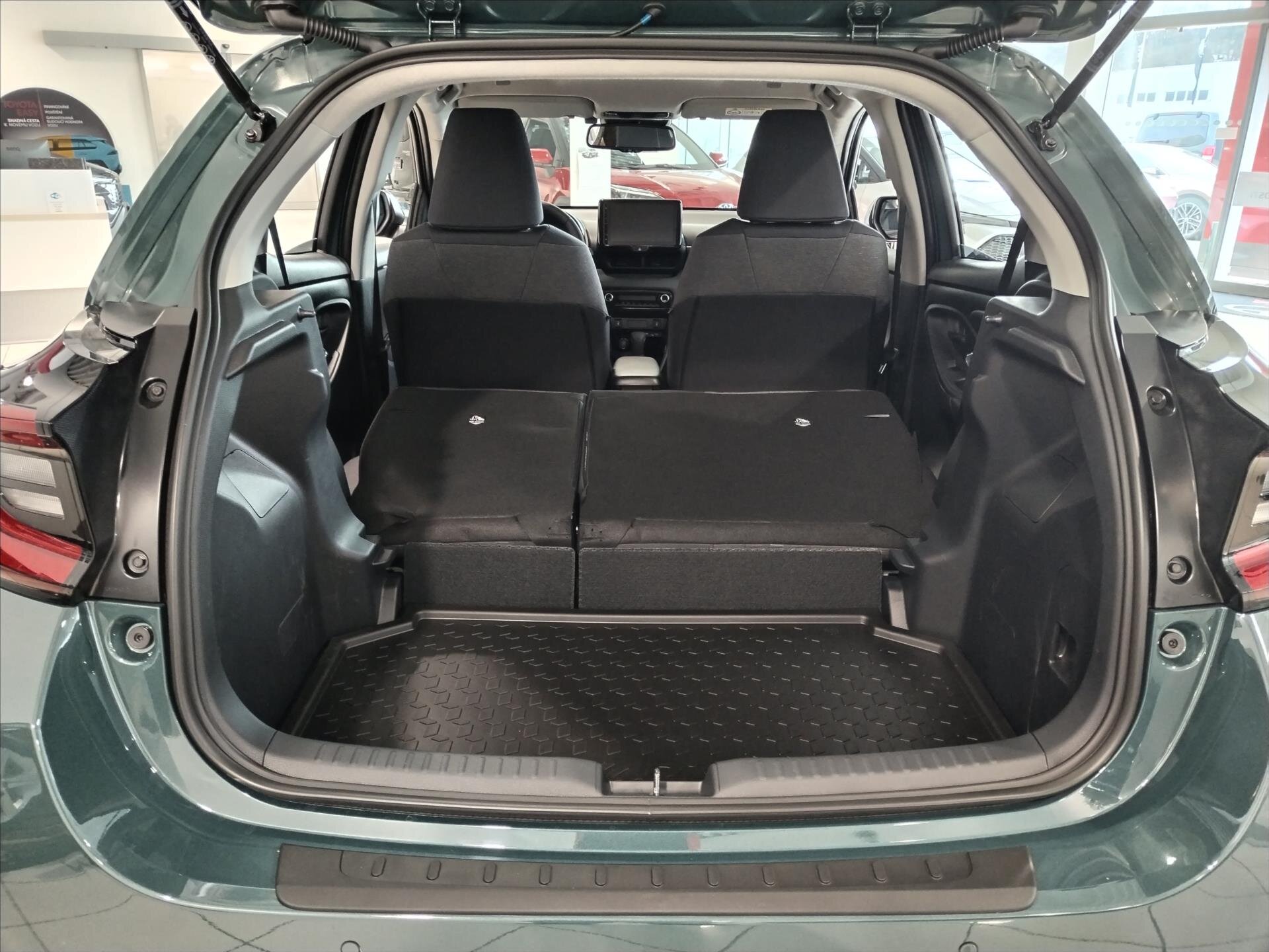 Toyota Yaris Hatchback 0,0 85 kw