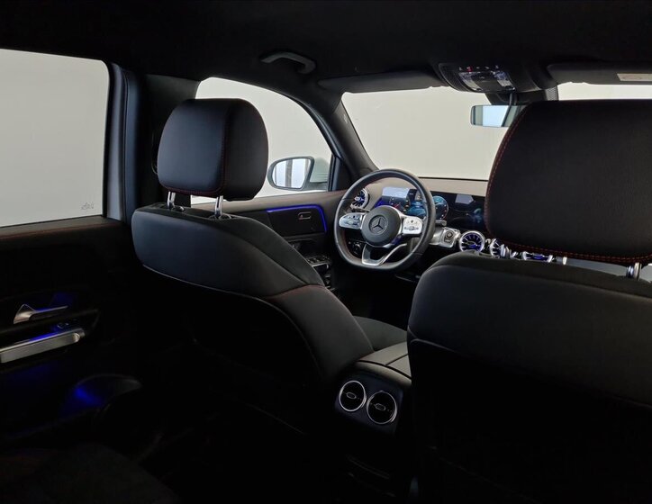 Mercedes-Benz GLB SUV 1,3 l 120 kw