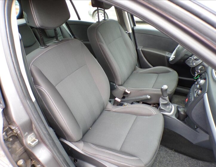 Renault Clio Kombi 1,1 l 74 kw