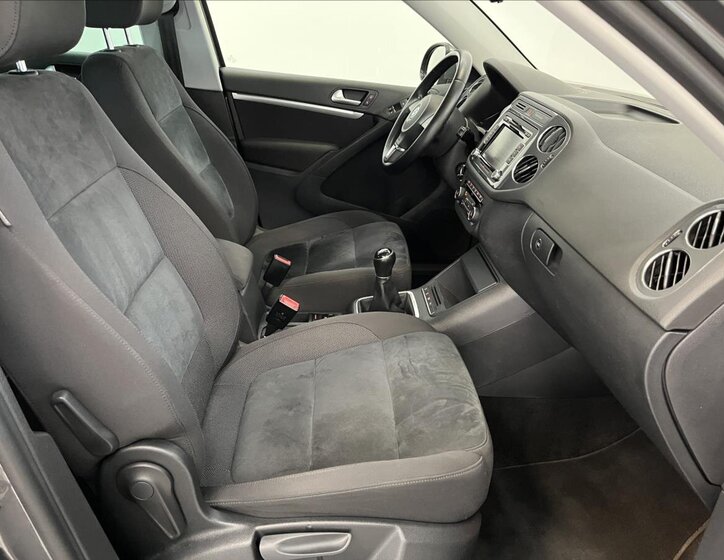 Volkswagen Tiguan SUV 2,0 l 103 kw