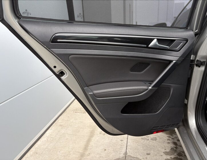 Volkswagen Golf Kombi 1,4 l 103 kw