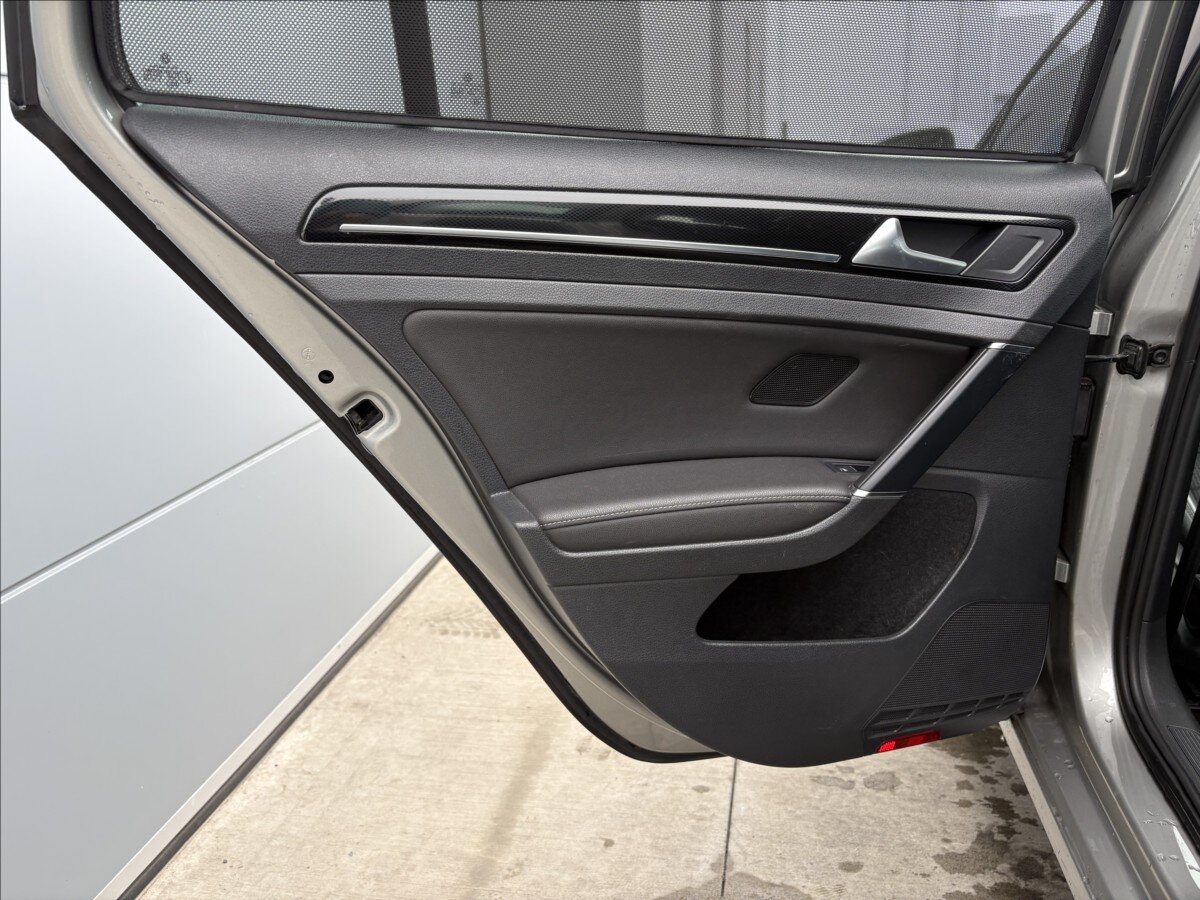 Volkswagen Golf Kombi 1,4 l 103 kw