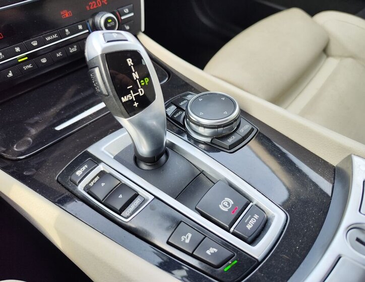 BMW Řada 5 Liftback 3,0 l 190 kw