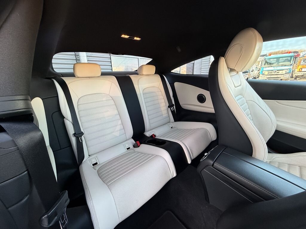 Mercedes-Benz Třídy C Kupé 2,1 l 150 kw