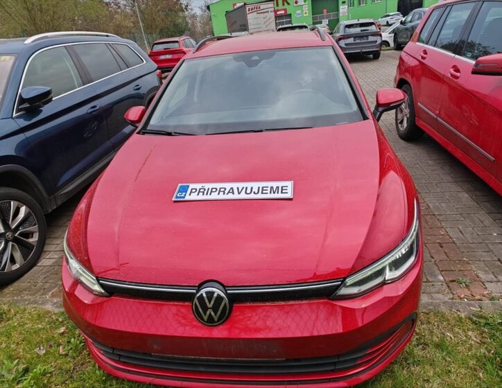 Volkswagen Golf Kombi 2,0 l 110 kw