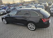 Škoda Superb 9