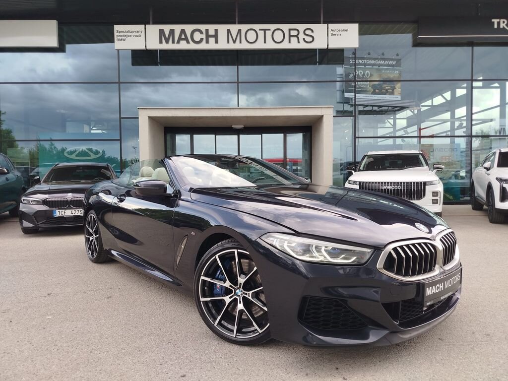 BMW Řada 8 Kabriolet 4,4 l 390 kw