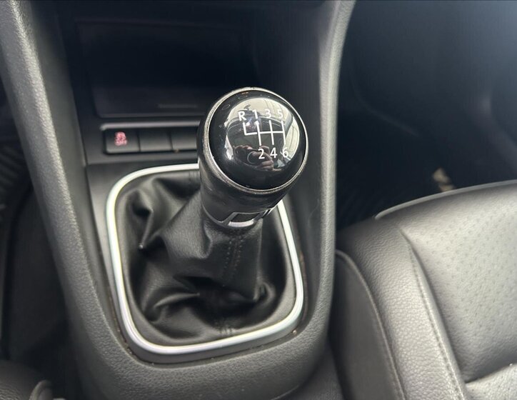 Volkswagen Golf Kombi 2,0 l 103 kw