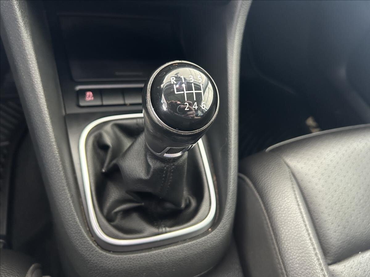 Volkswagen Golf Kombi 2,0 l 103 kw