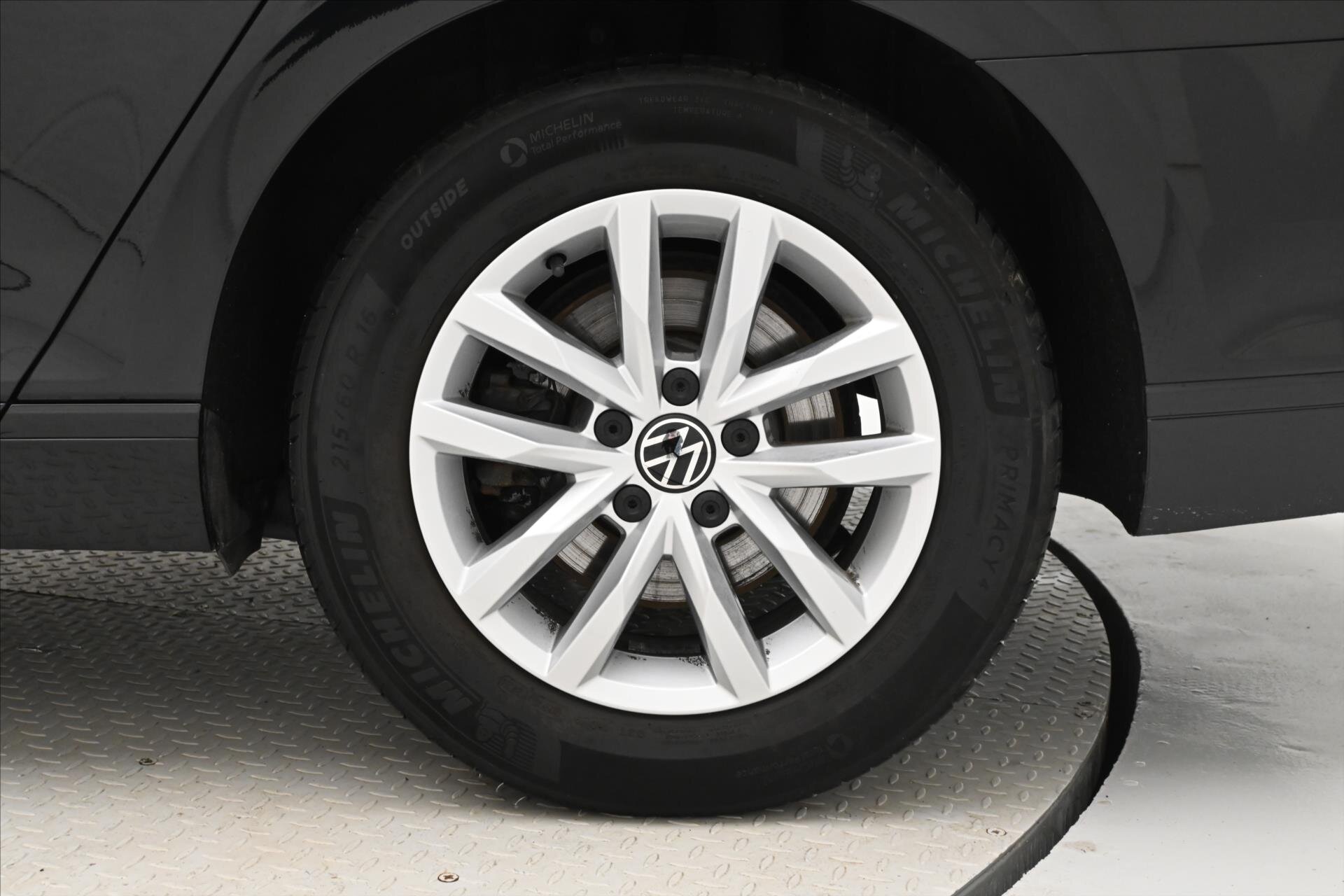 Volkswagen Passat Kombi 2,0 l 110 kw