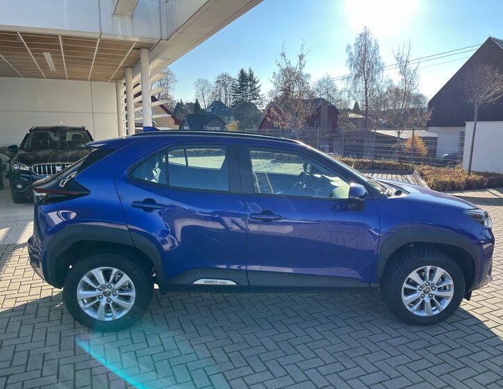 Toyota Yaris Cross 9