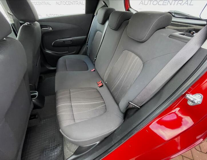 Chevrolet Aveo 21