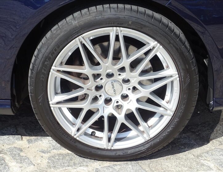 Mercedes-Benz Třídy E 20