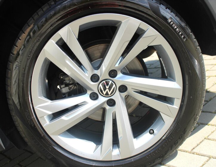 Volkswagen Tiguan SUV 2,0 l 110 kw