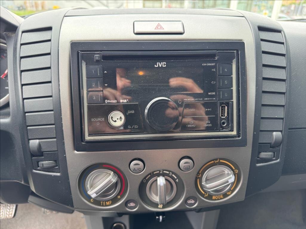 Mazda BT-50 SUV 2,5 l 105 kw