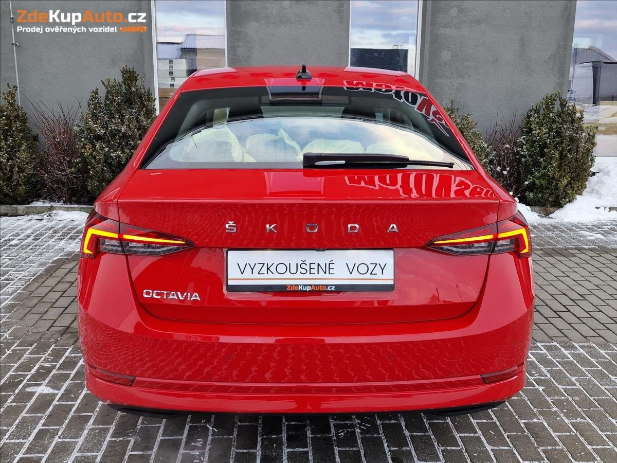 Škoda Octavia Sedan / Limuzína 1,5 l 110 kw