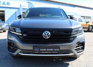 Volkswagen Touareg 2