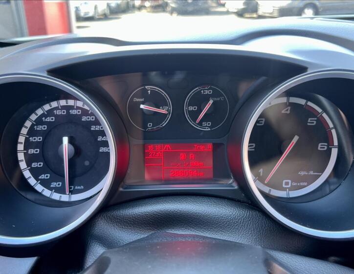 Alfa Romeo Giulietta 22