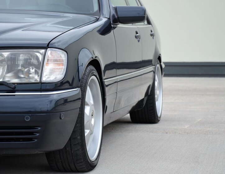 Mercedes-Benz Třídy S Sedan 3,0 l 130 kw