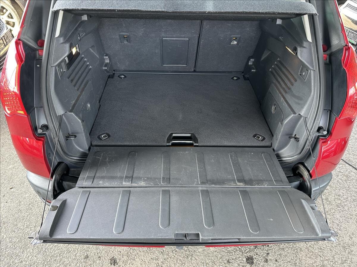 Peugeot 3008 MPV 1,6 l 115 kw