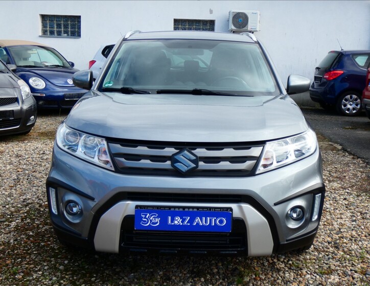 Suzuki Vitara 2