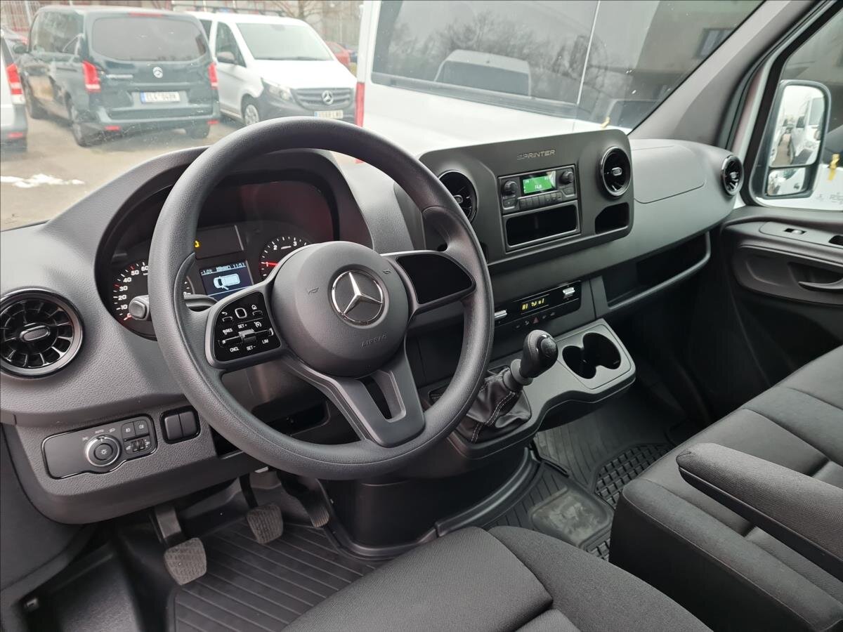 Mercedes-Benz Sprinter Skříň 2,0 l 110 kw