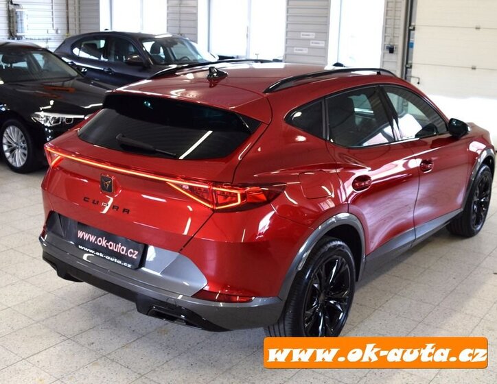 Cupra Formentor SUV / Terénní 2,0 l 110 kw