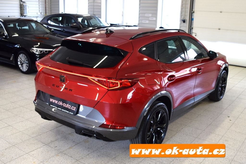 Cupra Formentor SUV / Terénní 2,0 l 110 kw