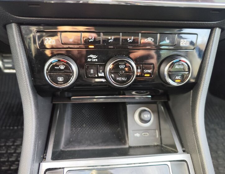 Škoda Superb Kombi 2,0 l 147 kw