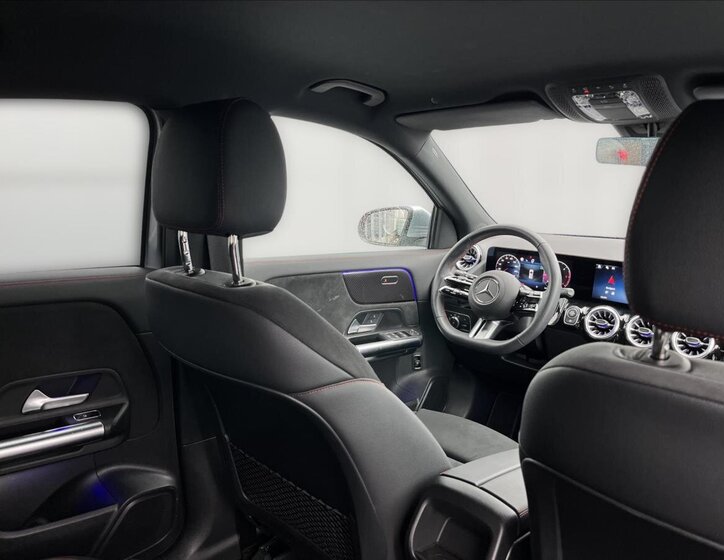 Mercedes-Benz GLA SUV 2,0 l 110 kw