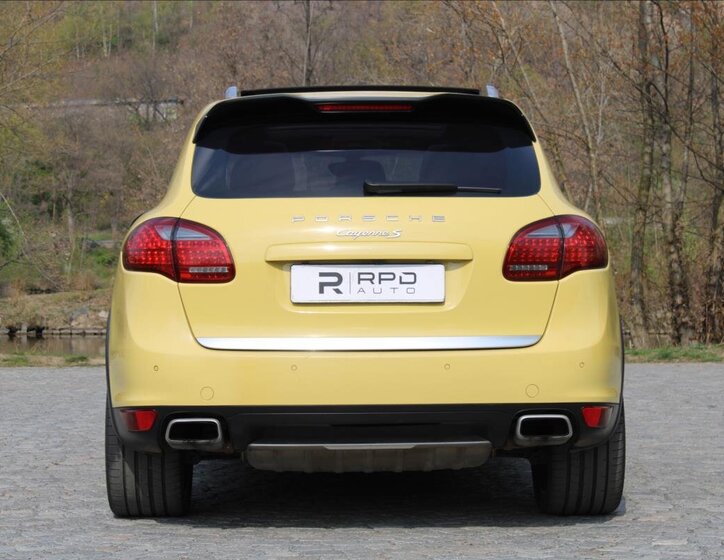 Porsche Cayenne SUV / Terénní 4,8 l 294 kw