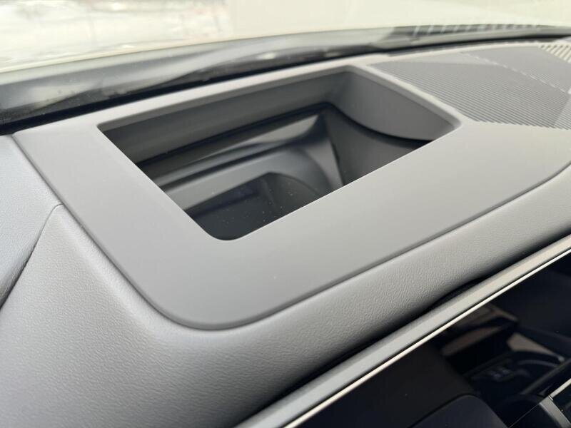 BMW i5 Sedan / Limuzína 1,0 442 kw