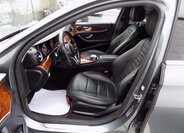 Mercedes-Benz Třídy E 12