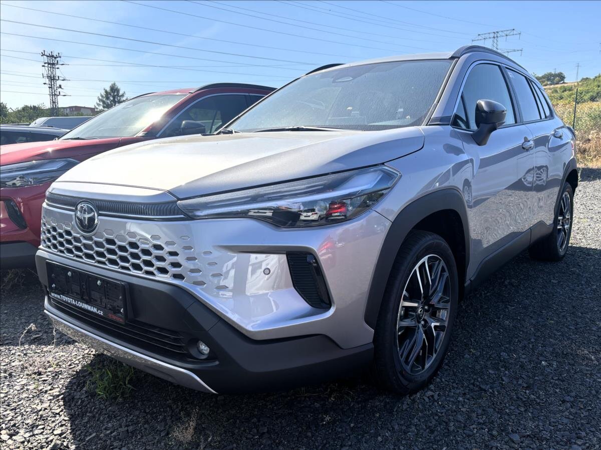 Toyota Corolla Cross SUV 1,8 l 103 kw