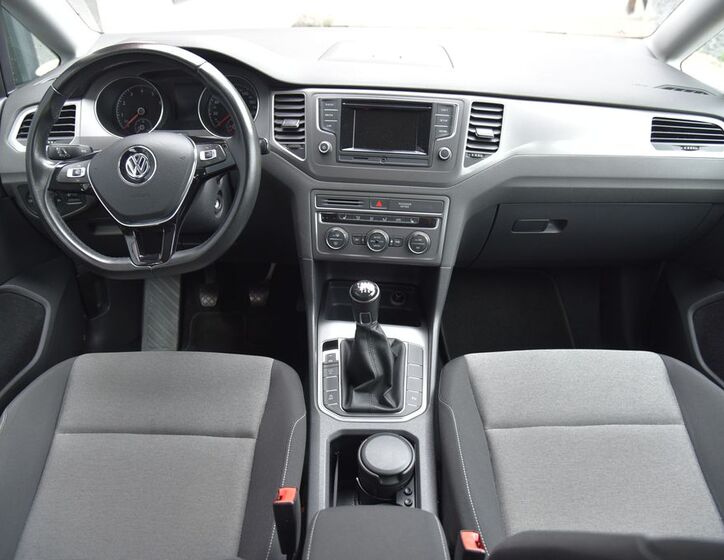 Volkswagen Golf Sportsvan 23