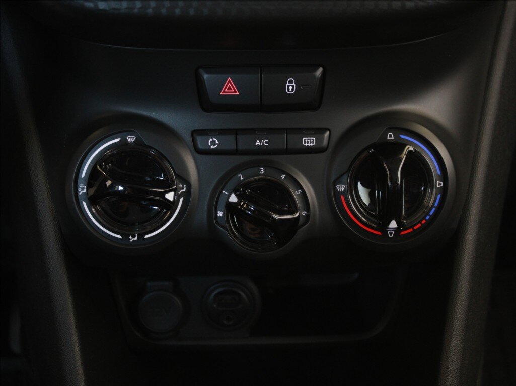 Peugeot 2008 SUV / Terénní 1,2 l 81 kw