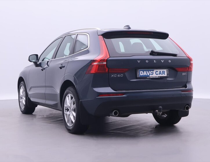 Volvo XC60 SUV / Terénní 2,0 l 145 kw