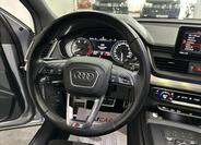 Audi SQ5 8