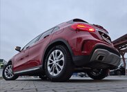 Mercedes-Benz GLA SUV 1,6 l 115 kw