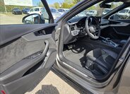 Audi A4 Kombi 2,0 l 140 kw