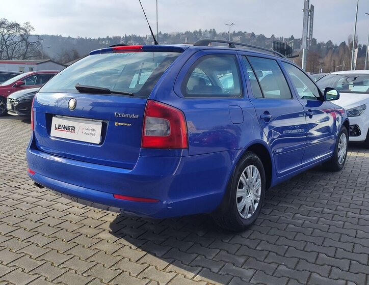 Škoda Octavia Kombi 1,6 l 77 kw