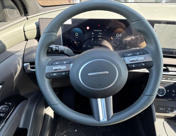 Hyundai Tucson SUV 1,6 l 118 kw