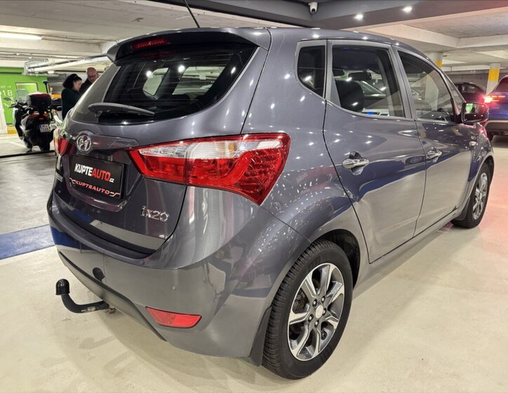 Hyundai ix20 Hatchback 1,6 l 91 kw