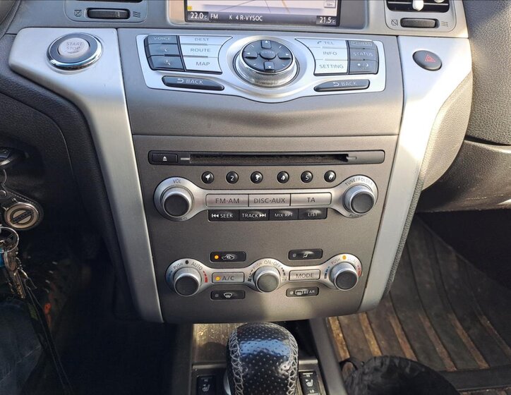 Nissan Murano SUV / Terénní 2,5 l 140 kw